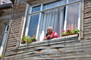 trough a window, turkey